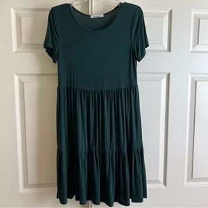 Levaca- Shortsleeve Dress - Forest Green - Size S